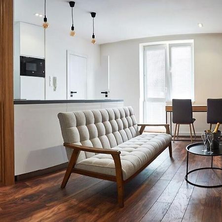 Beautiful Apartment Near The City Center Košice Esterno foto