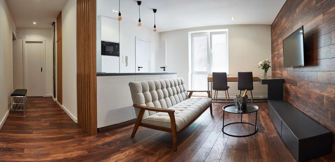 Beautiful Apartment Near The City Center Košice Esterno foto